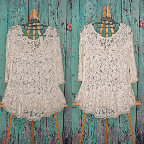 Free People Tops - Free People lace bell sleeve peplum shirt